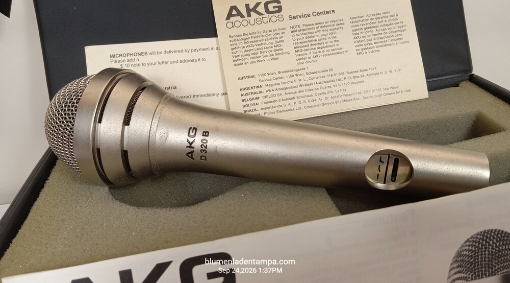Vintage AKG D320B Hypercardioid Dynamic Microphone w/ Box & Manual
